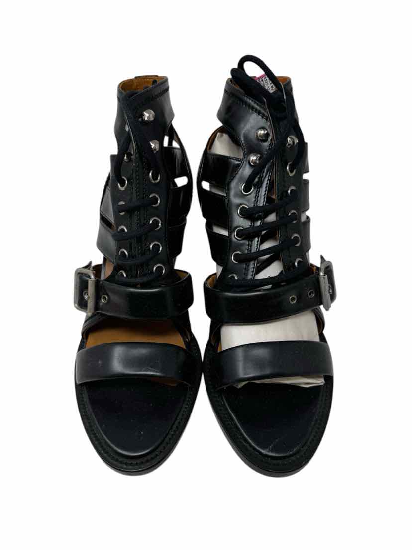 Shoe Size 40 Chloe Black Leather Sandals