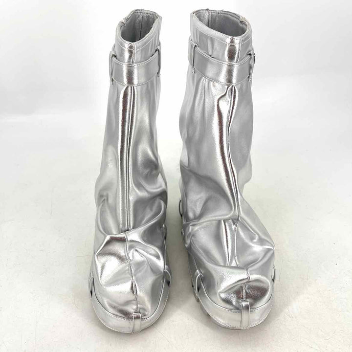 Shoe Size 7 AZALEA WANG Silver Boots