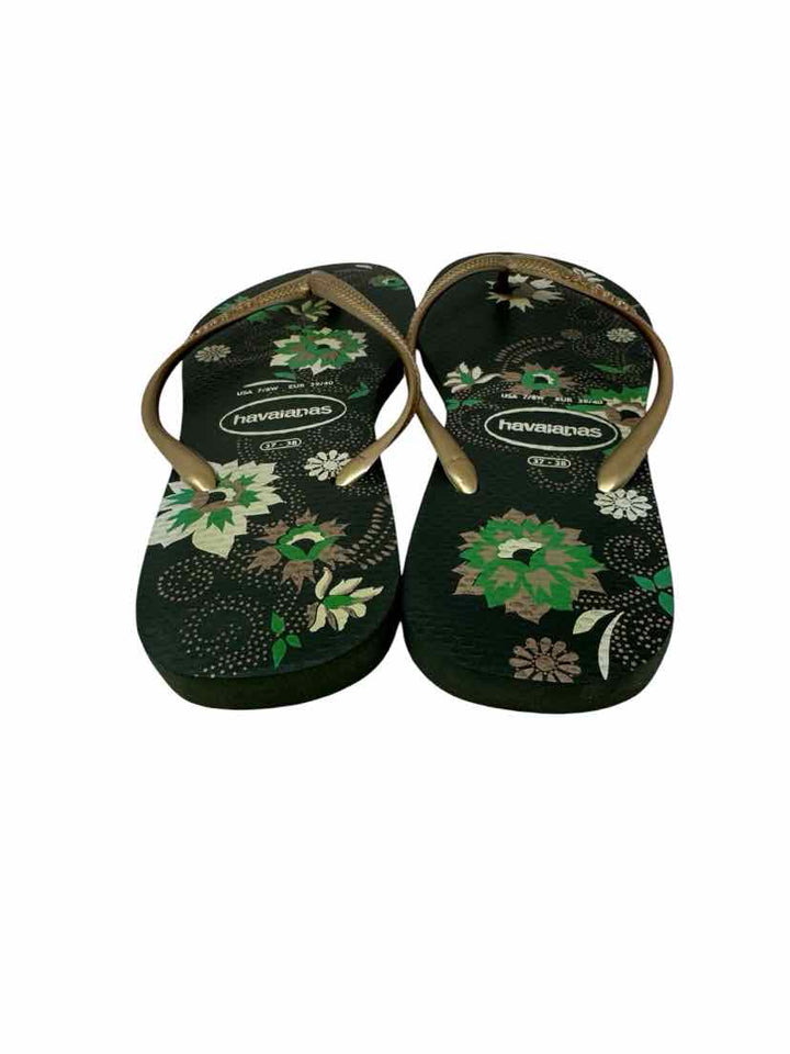 Shoe Size 7 Havaianas Gold Sandals