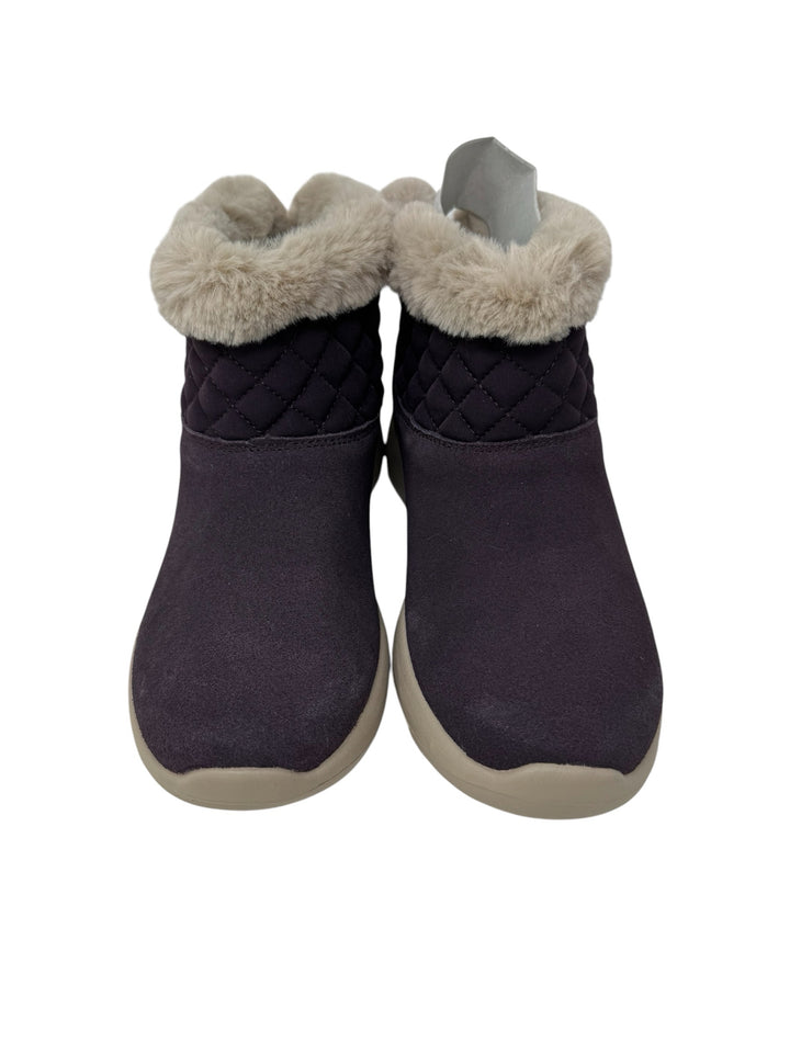 Shoe Size 7 Sketchers Purple Boots