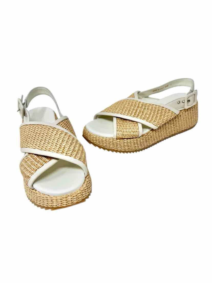 Shoe Size 38.5 M.GEMI Tan Leather Sandals