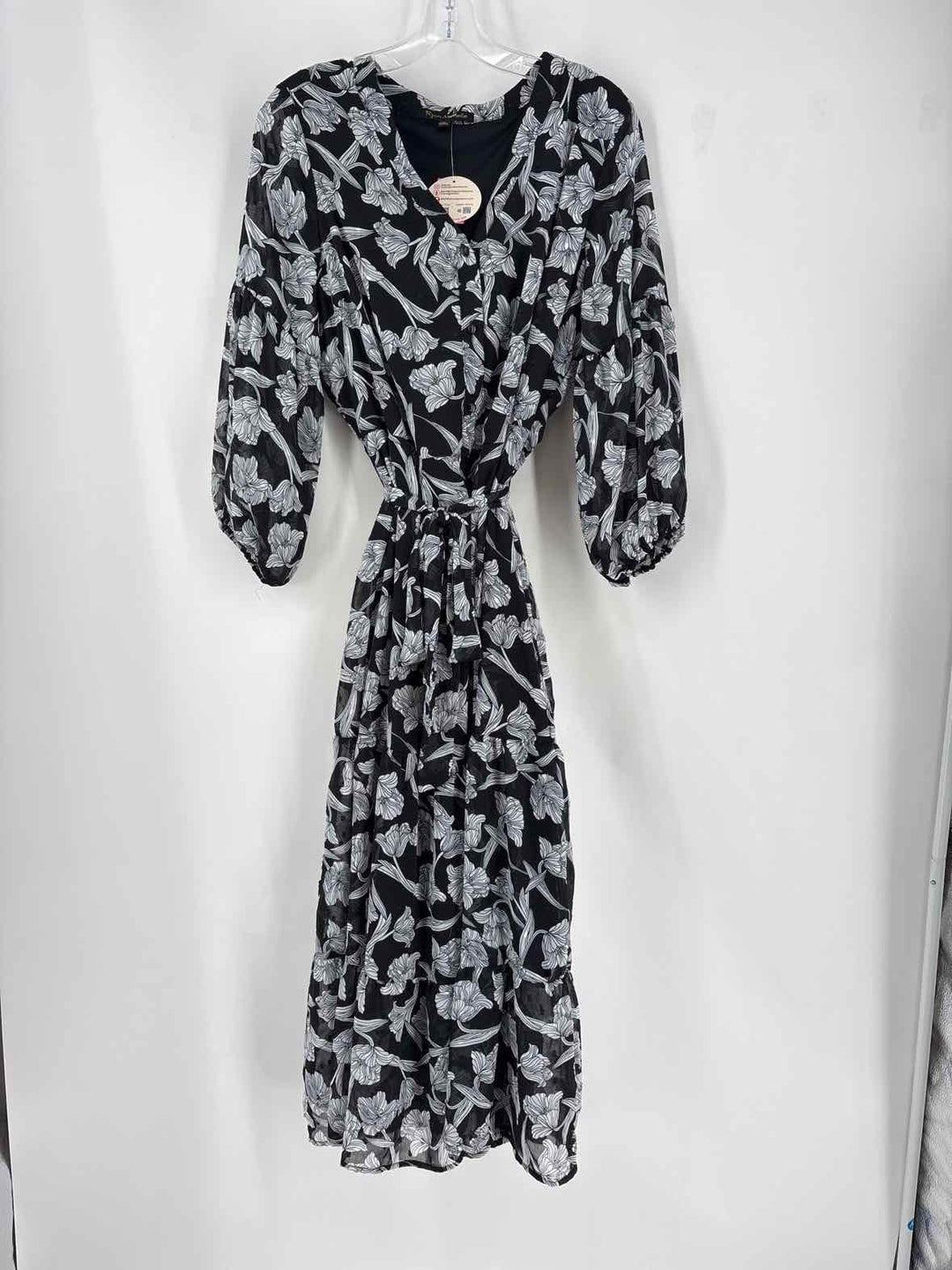 Size XL Black/White Dress