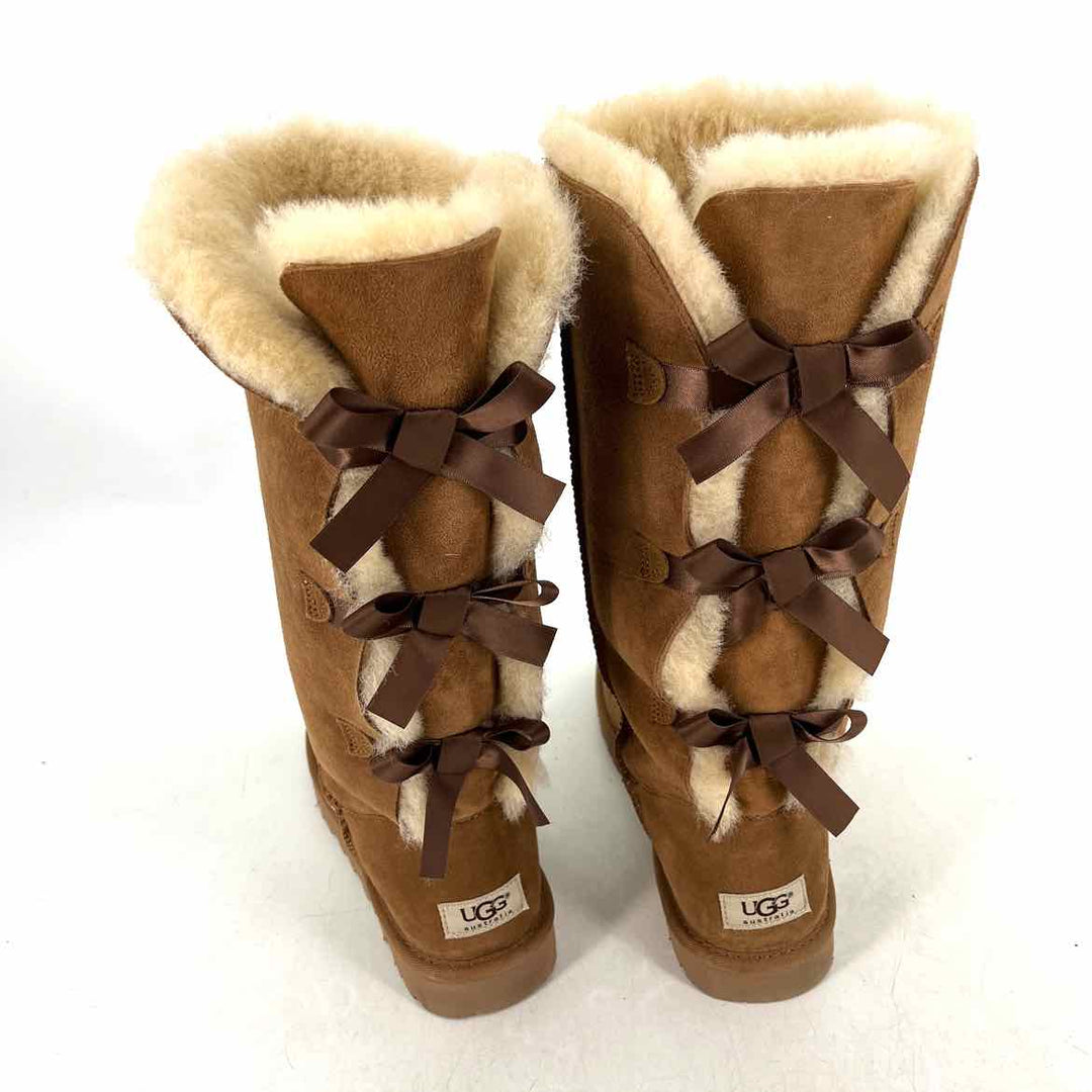Shoe Size 10 Ugg Camel Leather Boots