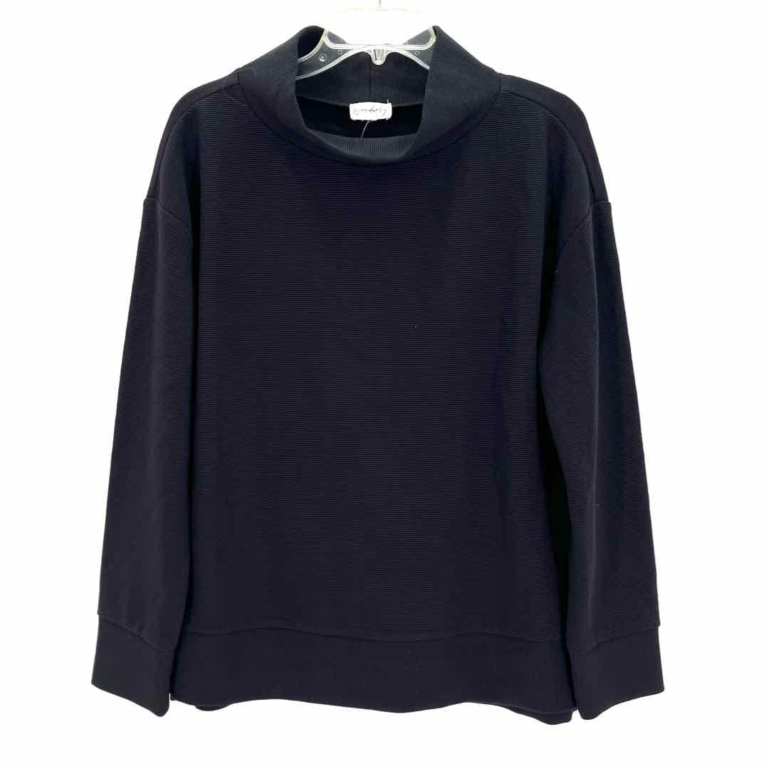 Size M WONDERLY Black Shirt