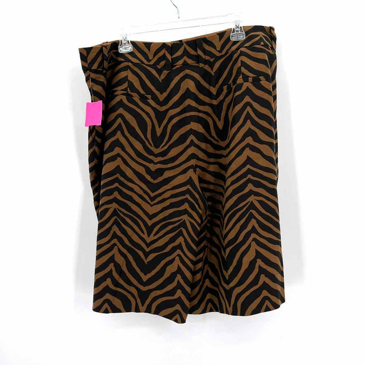 Size 20 LAFAYETTE Tan Linen Shorts