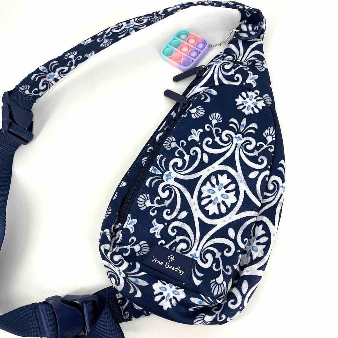 VERA BRADLEY Purse