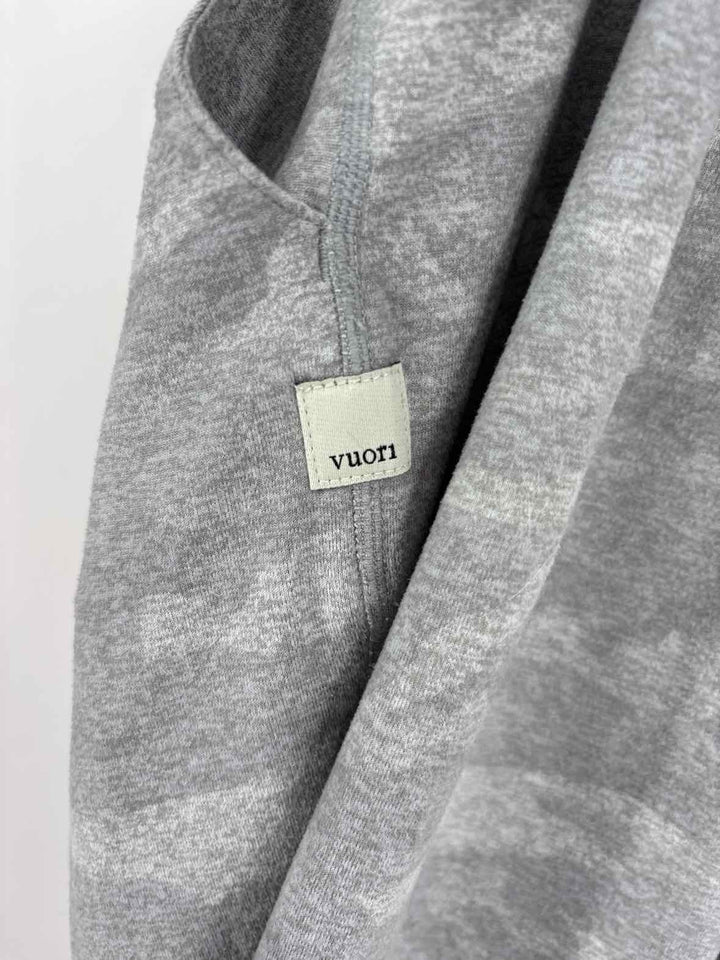 Size M VUORI Gray Pants