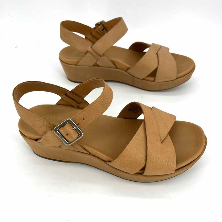 Shoe Size 6 KORK EASE Camel Leather Sandals