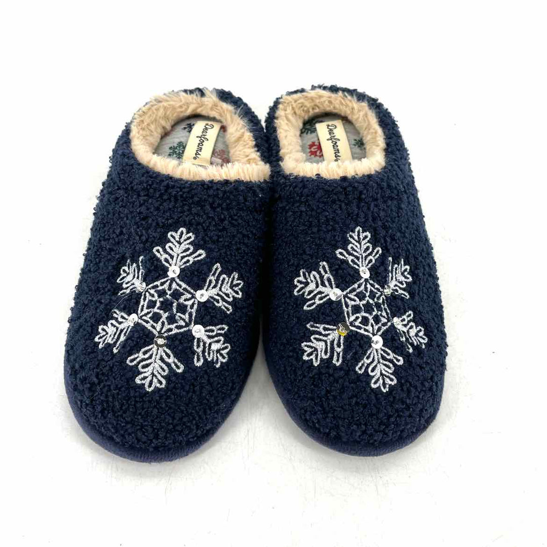 Shoe Size 5 Navy Slippers