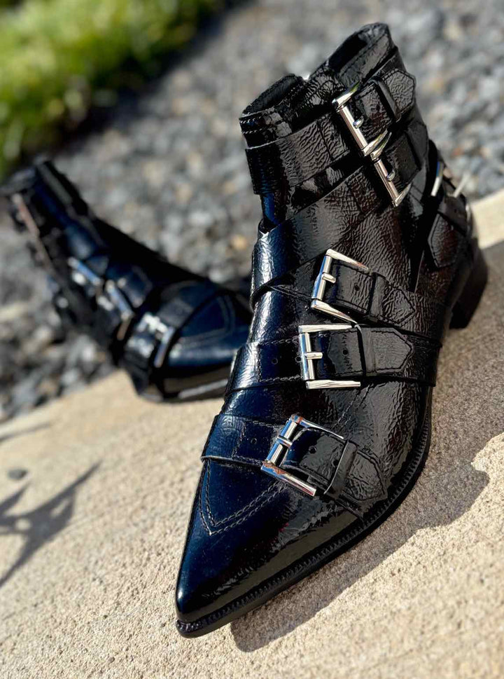 Shoe Size 36 Black PATENT Boots