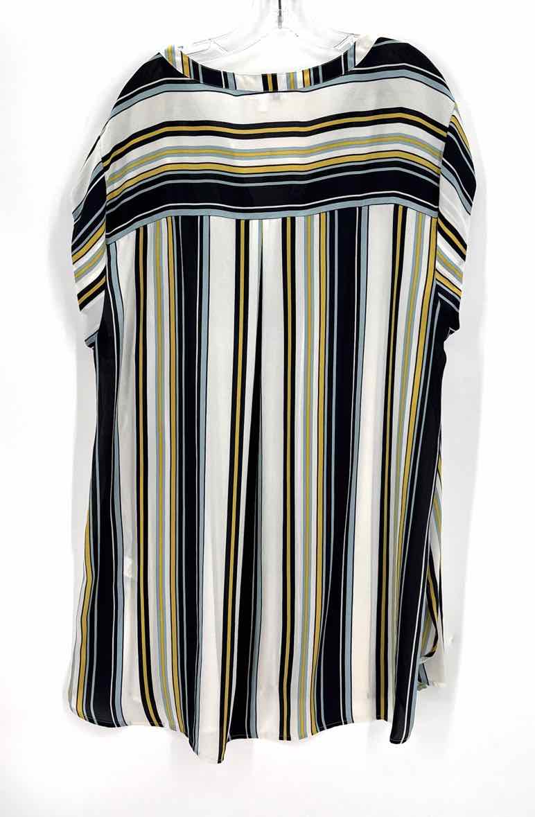 Size 3X DR2 White Shirt