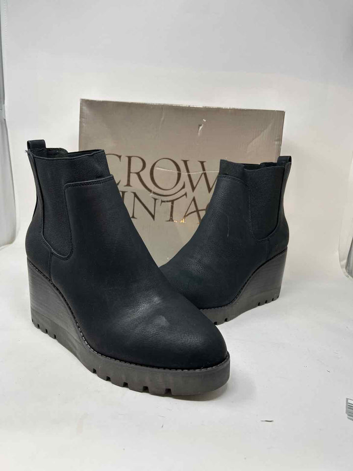 Shoe Size 10 Black Boots