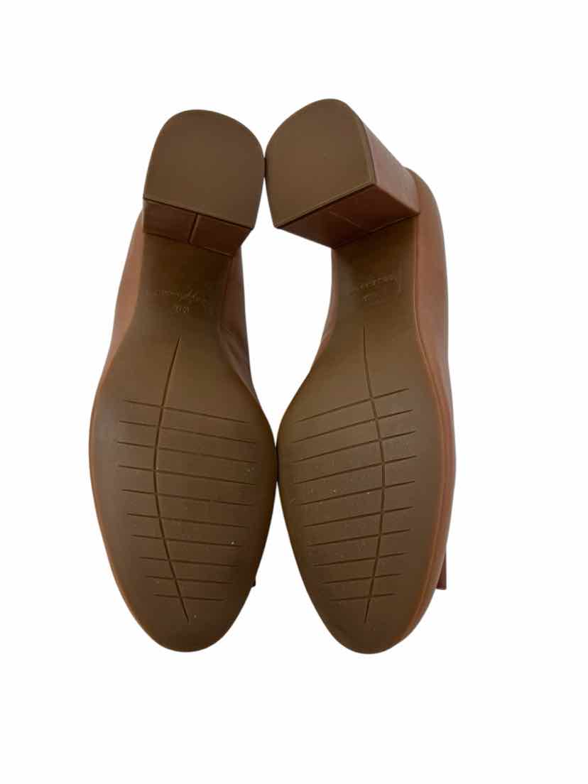 Shoe Size 10 Cole Haan Tan Pumps