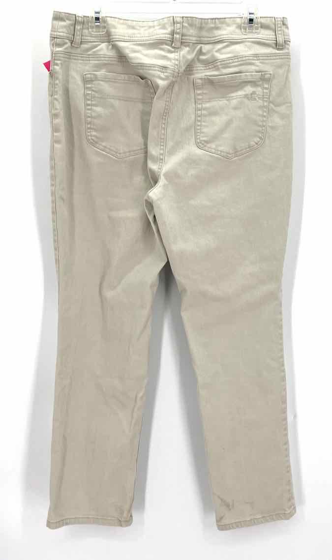Size L Chico's Beige Denim Jeans