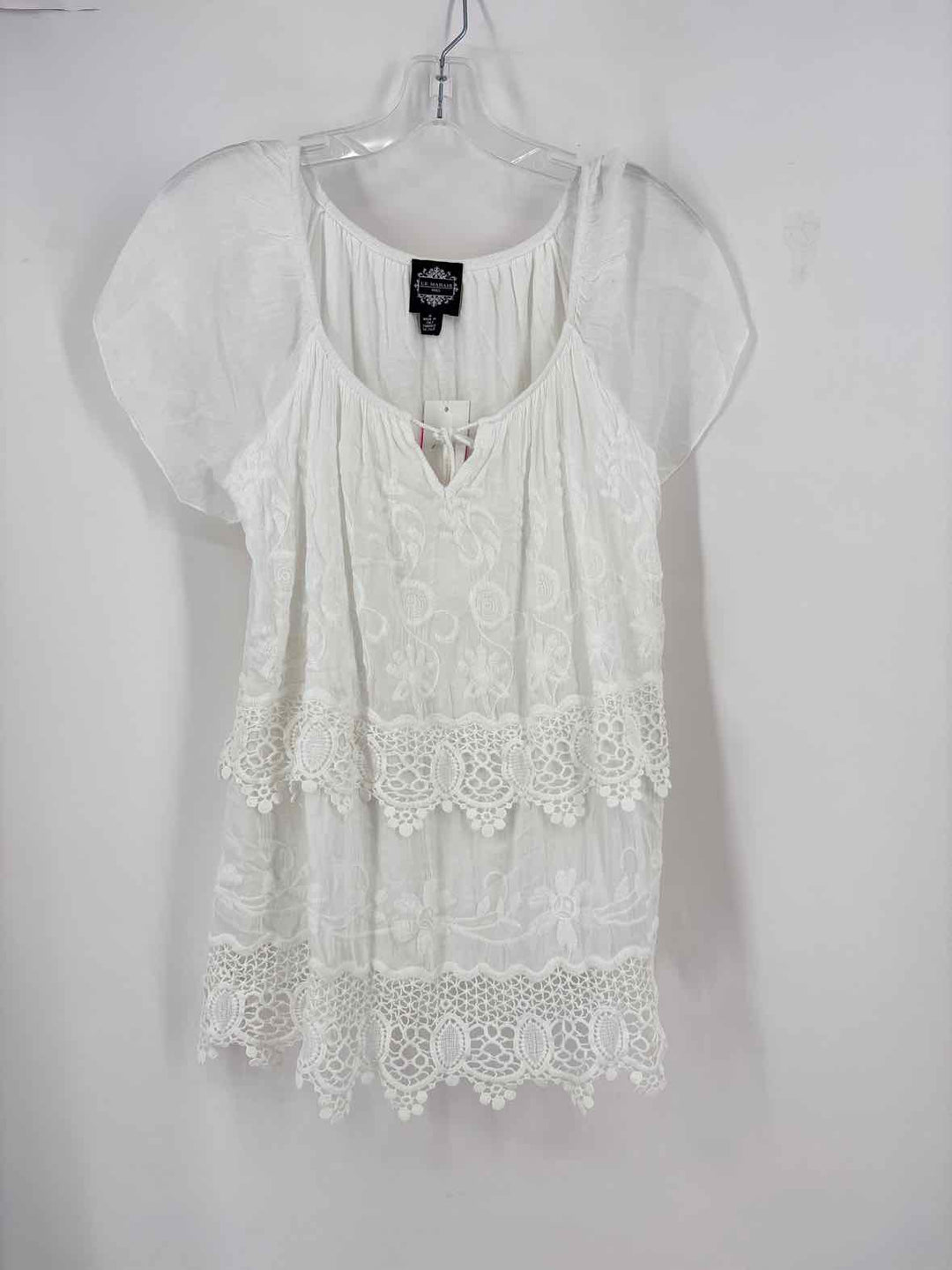 Size M White Shirt