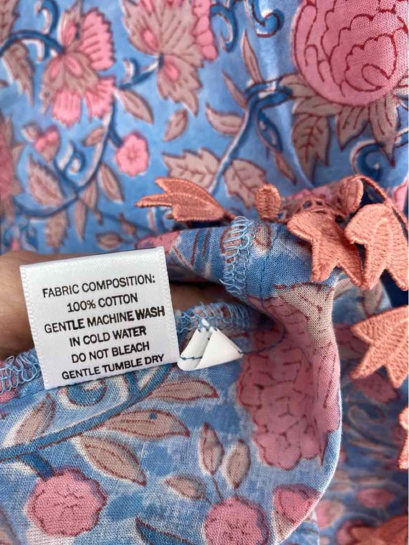 Size M Blue Print Dress