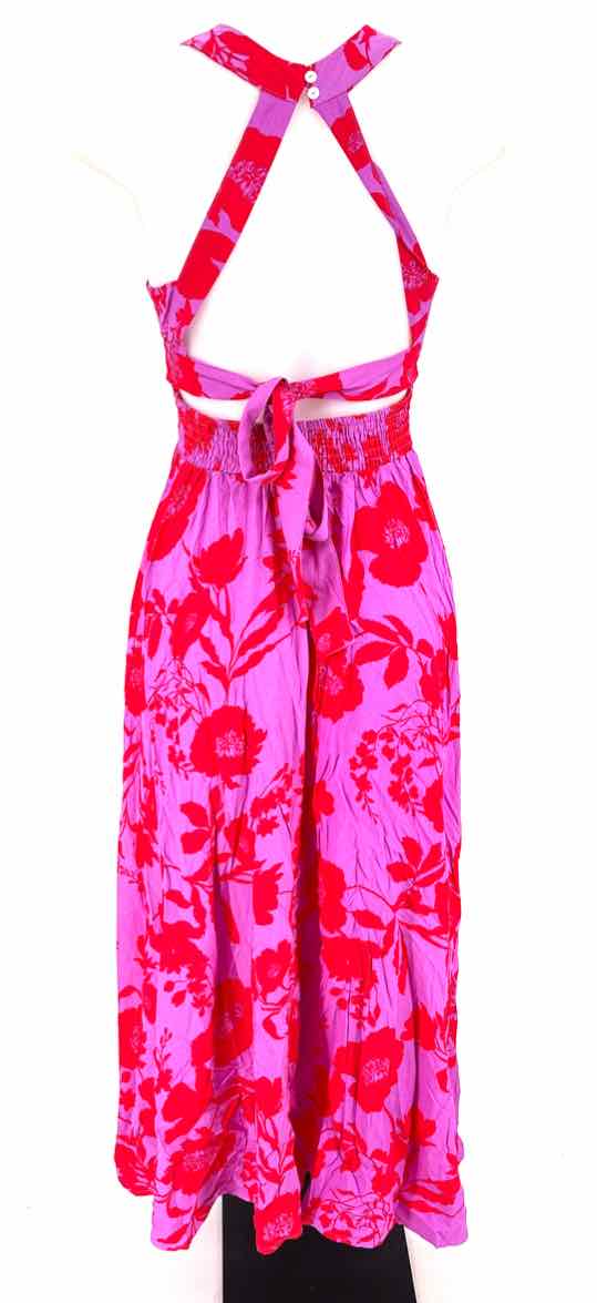 Size M Multi-Color Dress