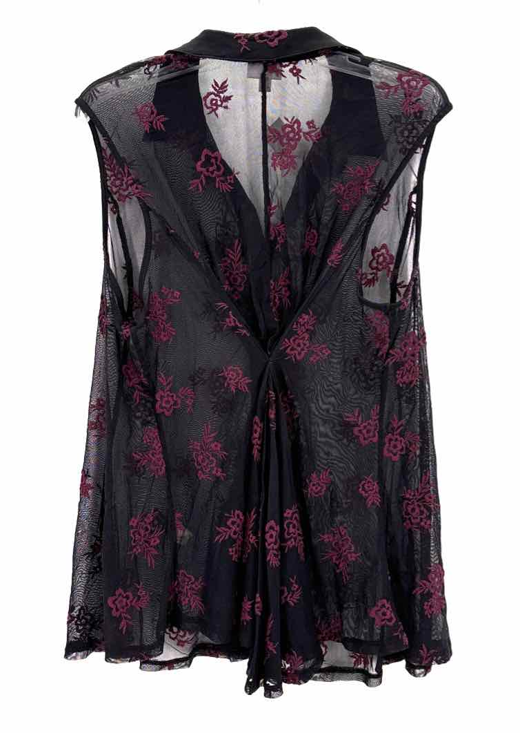 Size 22 AVENUE Black Shirt