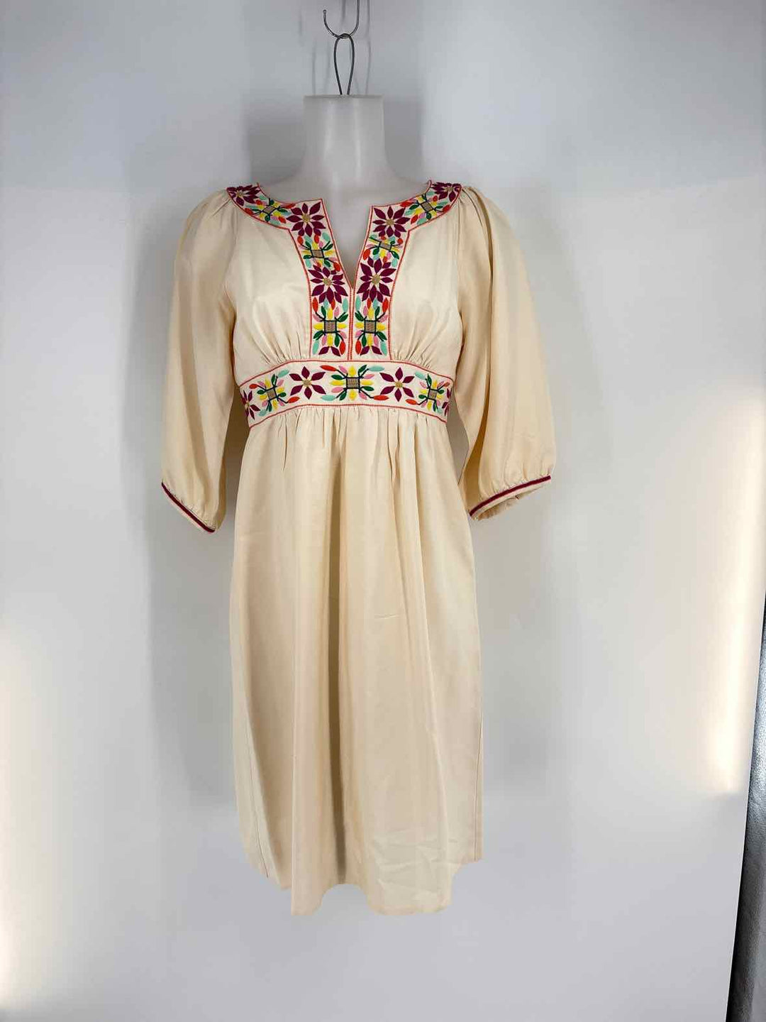 Size 4 SHOSHANNA Cream Dress