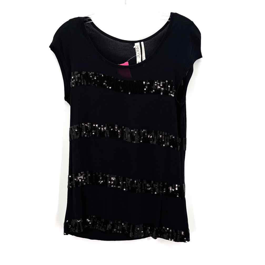 Size M Black Shirt