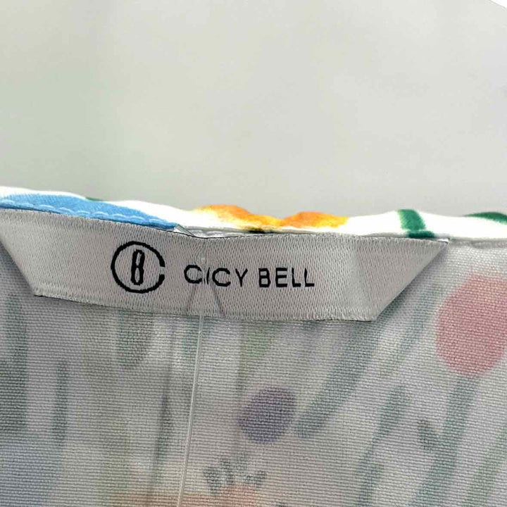 Size M White Shirt