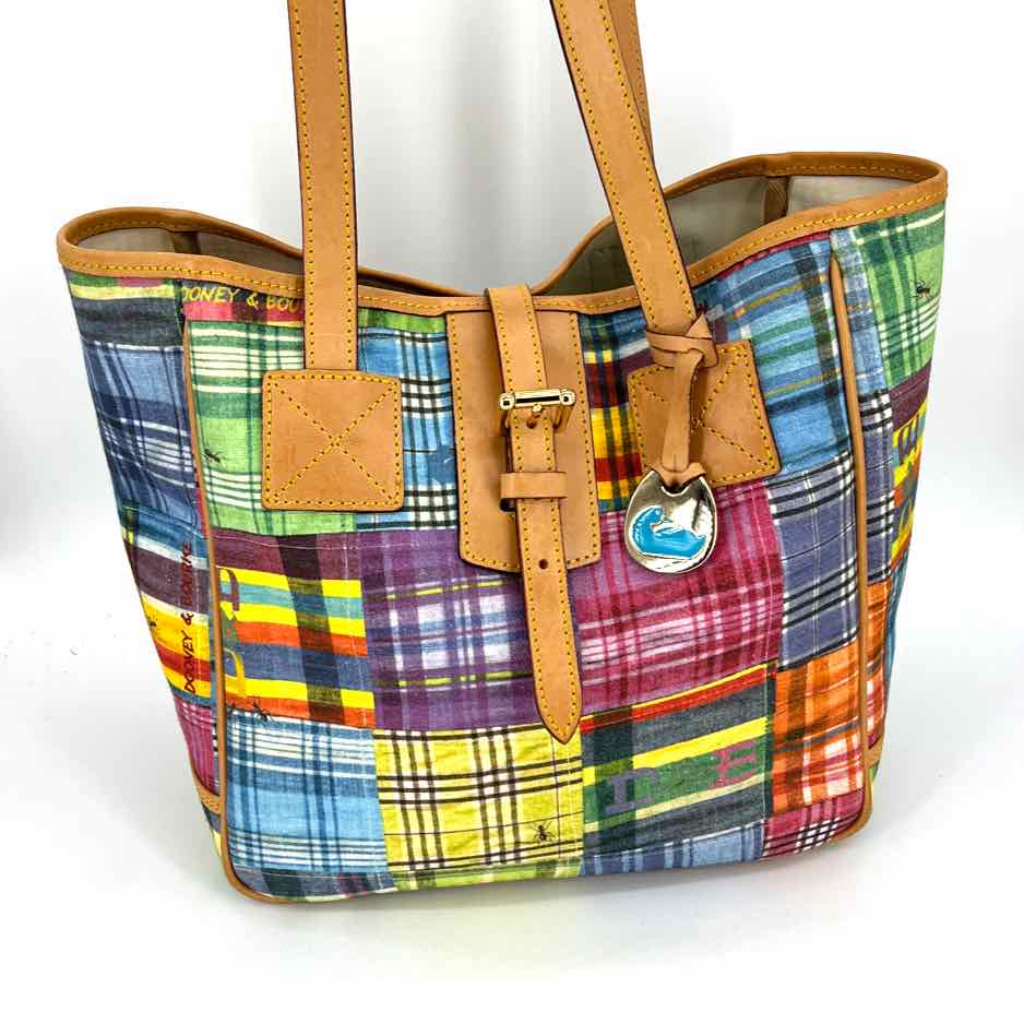 Dooney & Bourke Purse