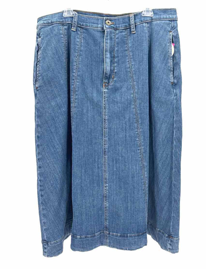 Size 18 ST JOHNS BAY Blue Denim Skirt