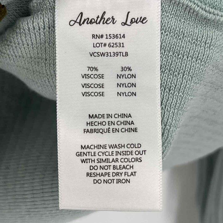 Size M Teal Shirt