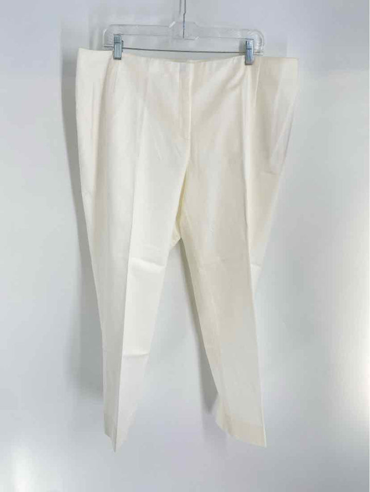 Size 18 LAFAYETTE White Capri