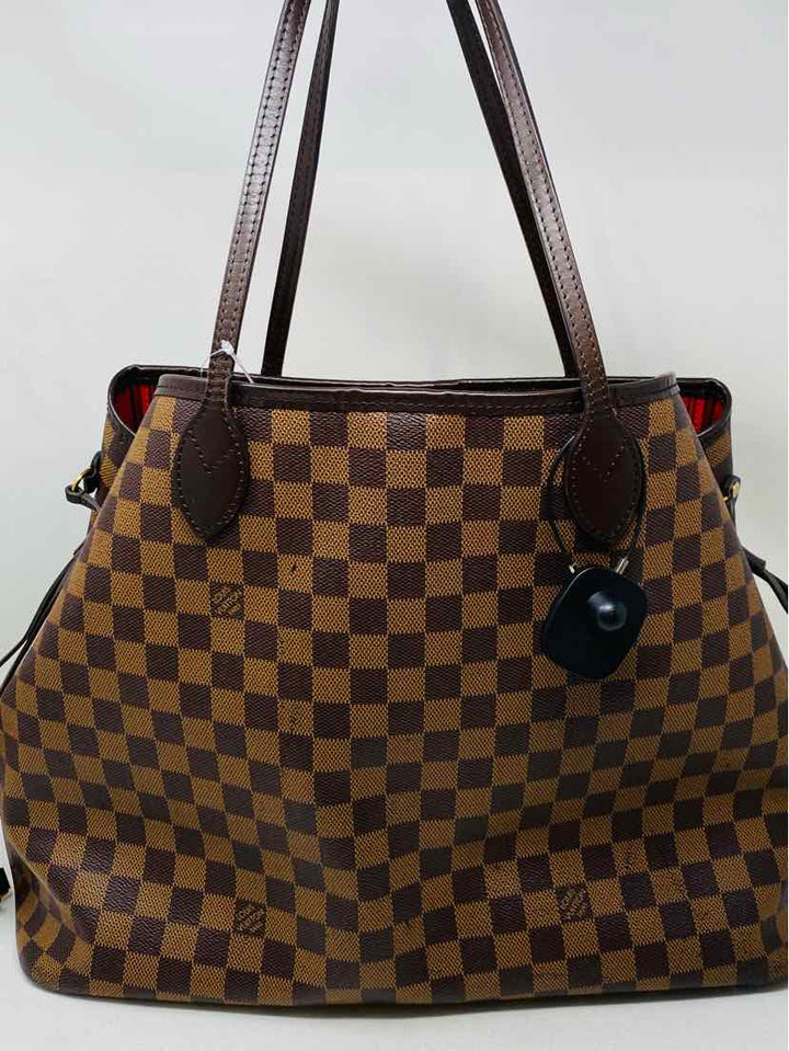 Louis Vuitton Luxury - Purse