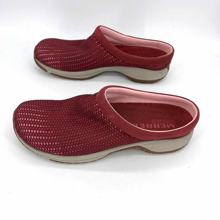 Shoe Size 11 MERRELL Burgundy Mesh Clogs