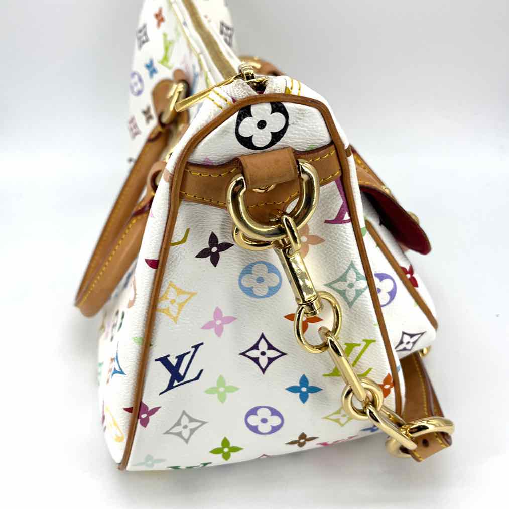 Louis Vuitton Luxury - Purse