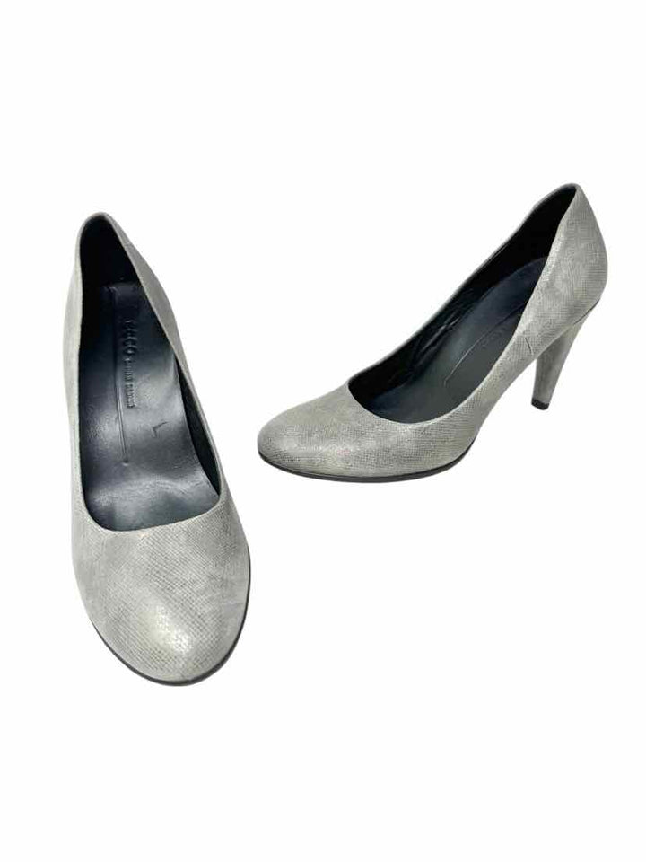 Shoe Size 37 ECCO Gray Leather Pumps