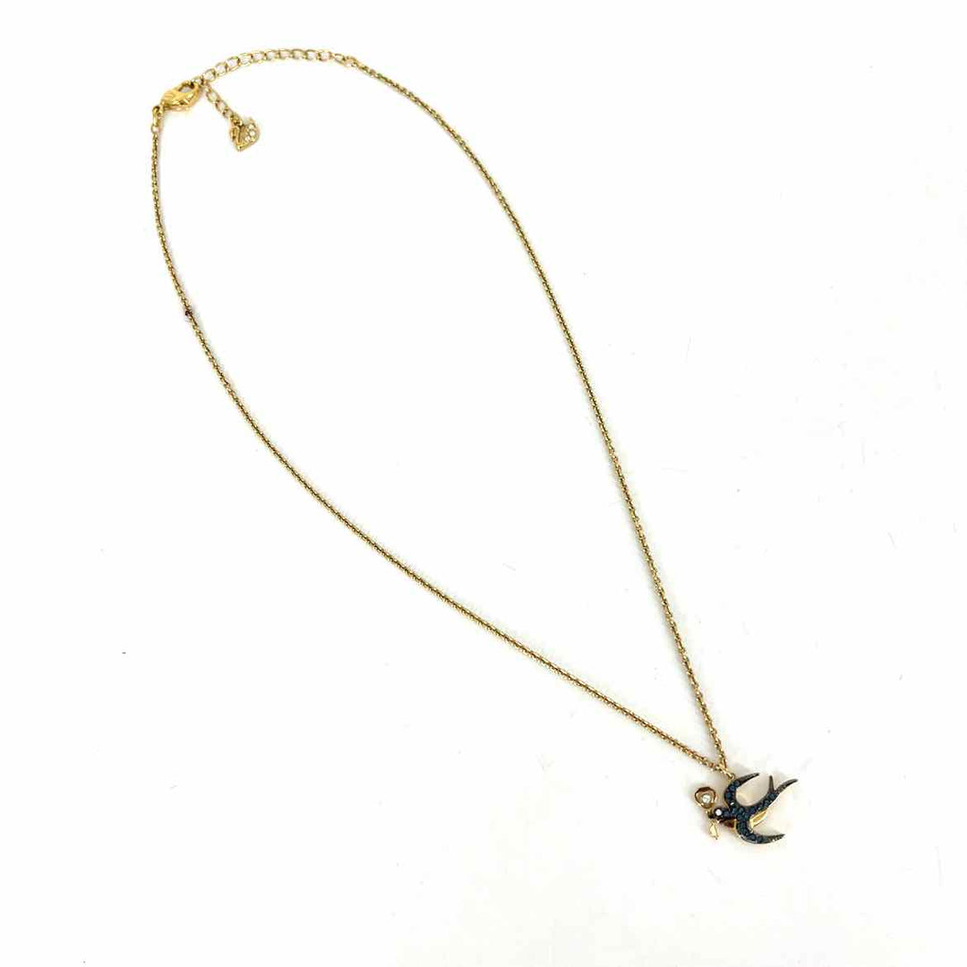 SWARVOSKI Necklace
