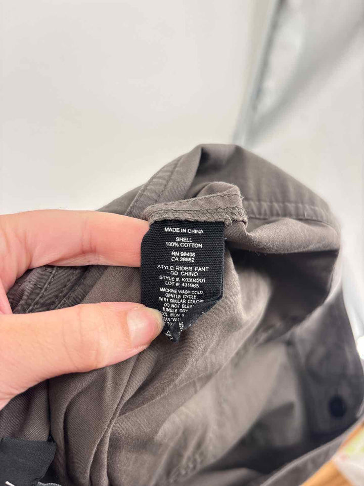 Size 4 THEORY Olive Pants