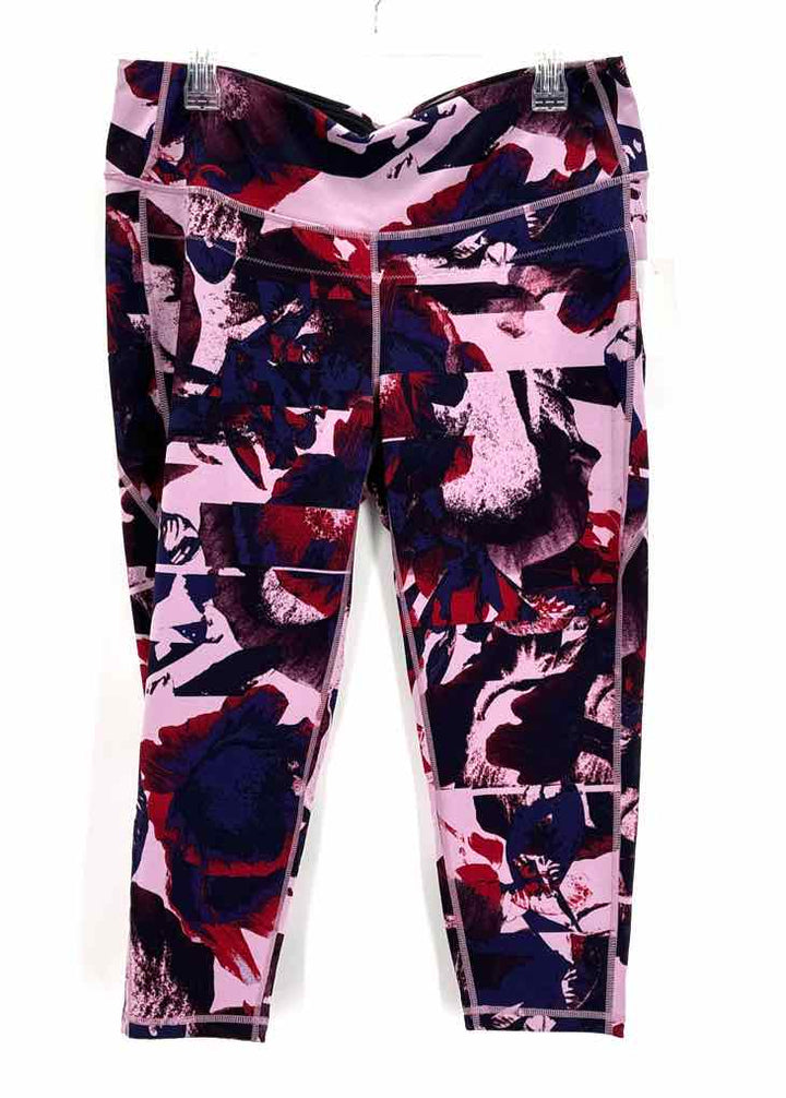 Size 1X LUCY Purple Print Capri