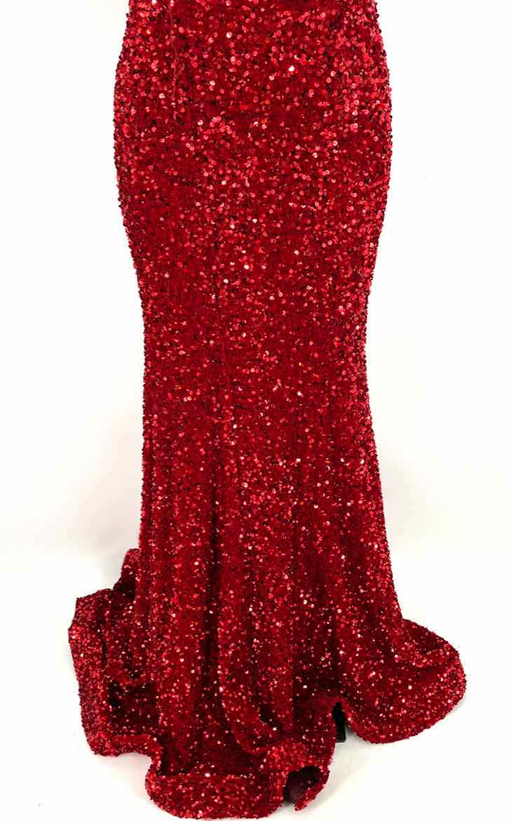 Size 6 Red PROM