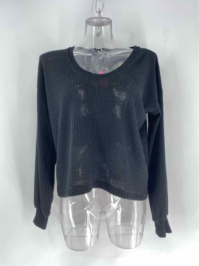 Size M Black Shirt