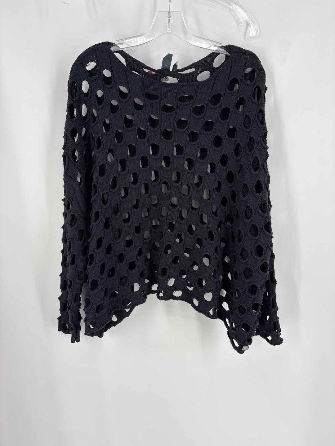 Size L Black Sweater