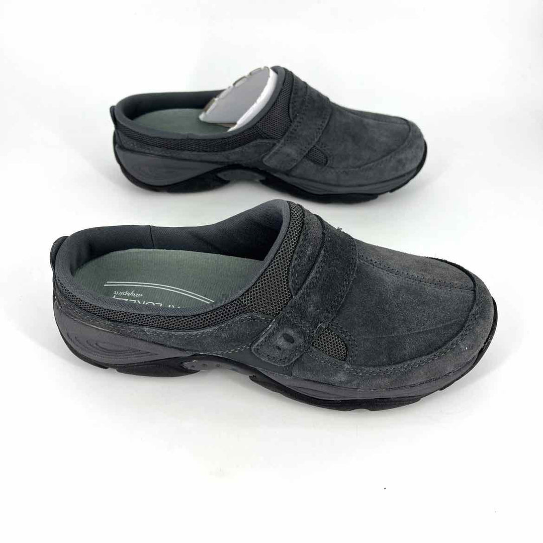 Shoe Size 6 EASY SPIRIT Gray Flats