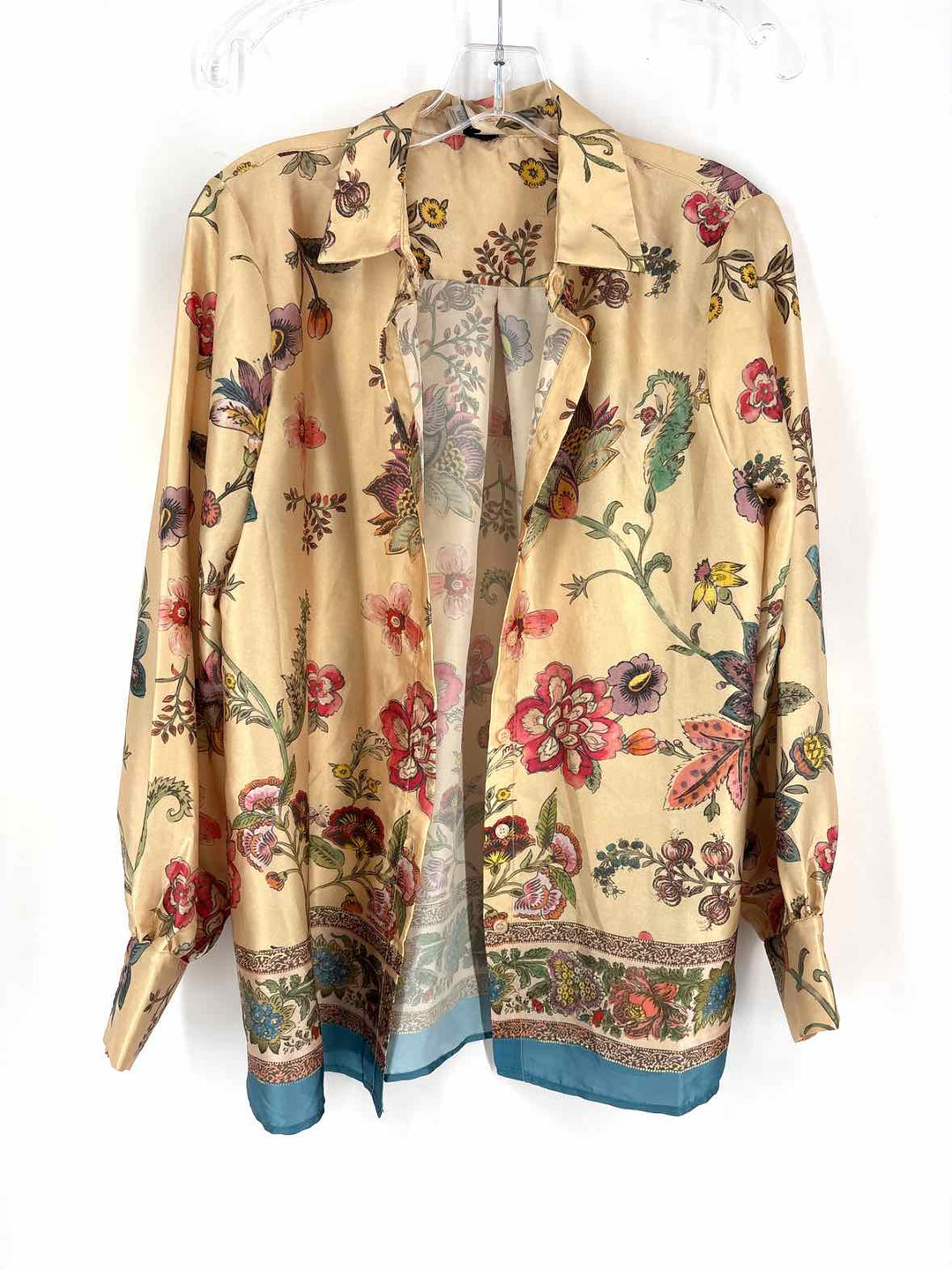 Size M TAHARI Tan Sateen Shirt