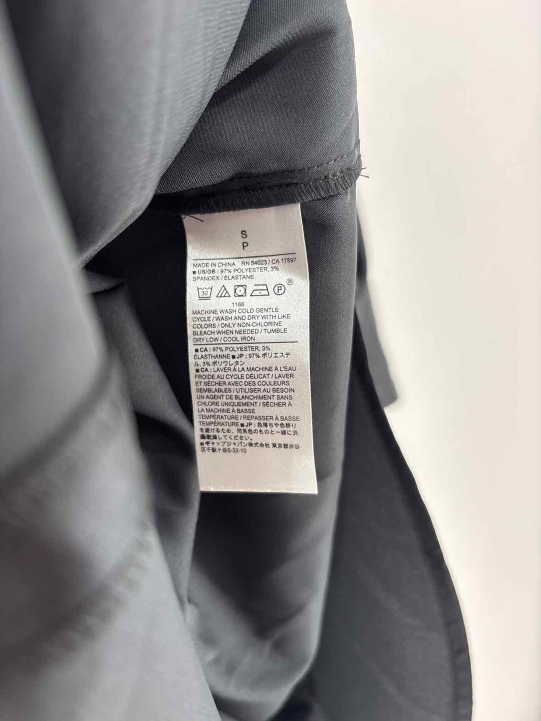 Size S Banana Republic Gray Shirt