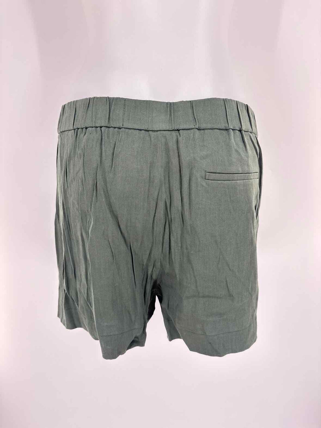 Size XL VINCE Olive Shorts