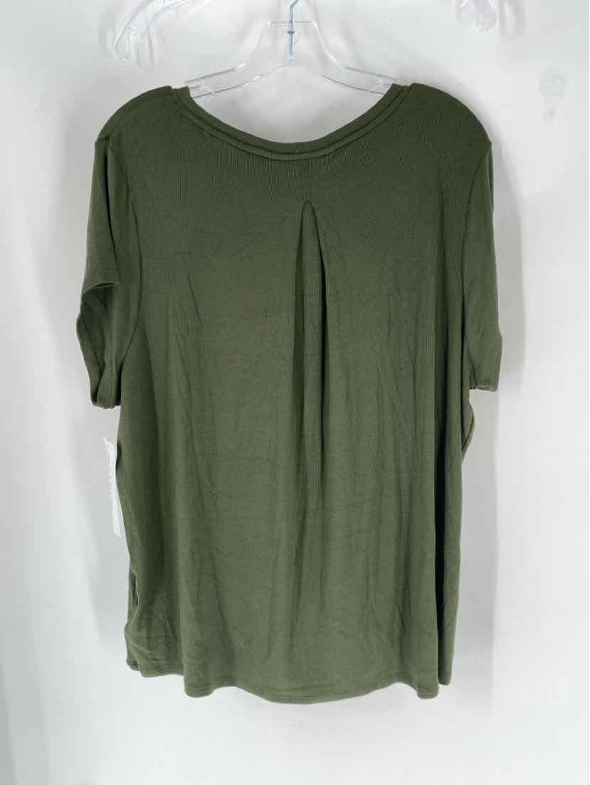 Size L Athleta Green Shirt