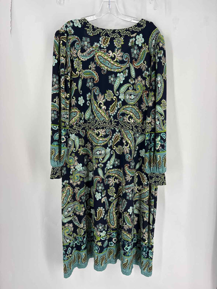 Size 1X SUSAN GRAVER Green Dress