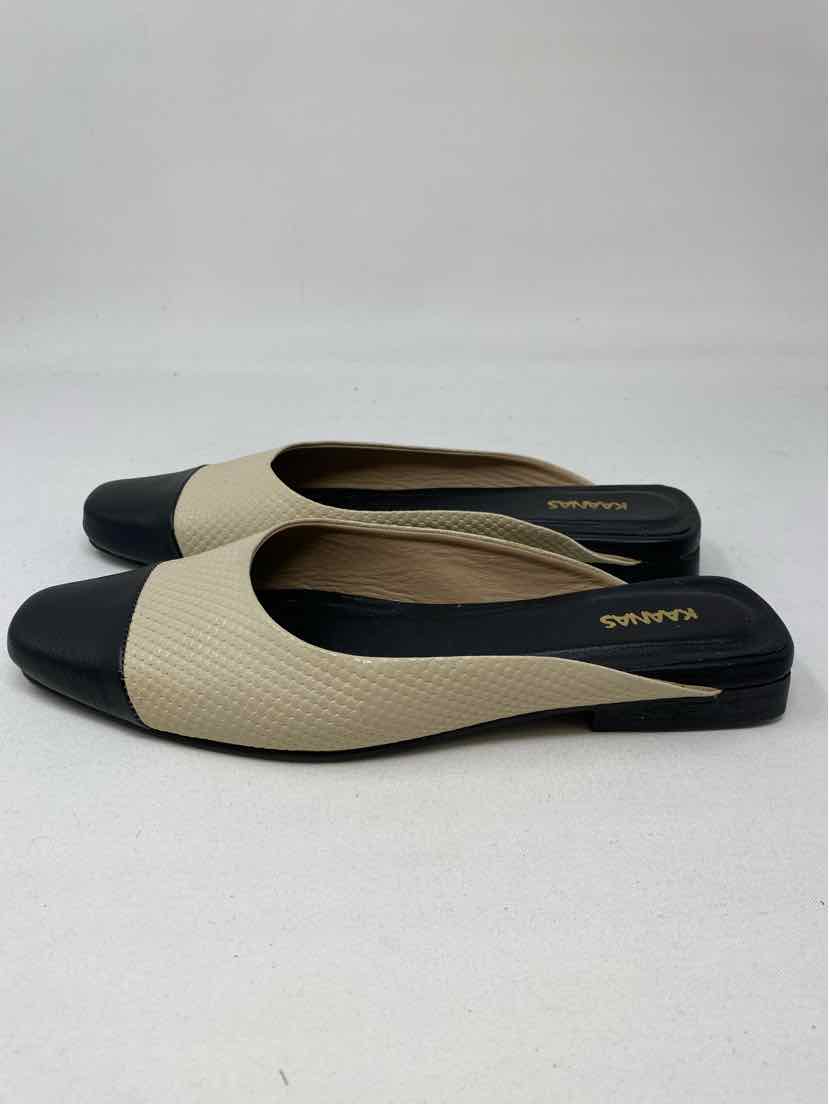 Shoe Size 7 Cream Flats