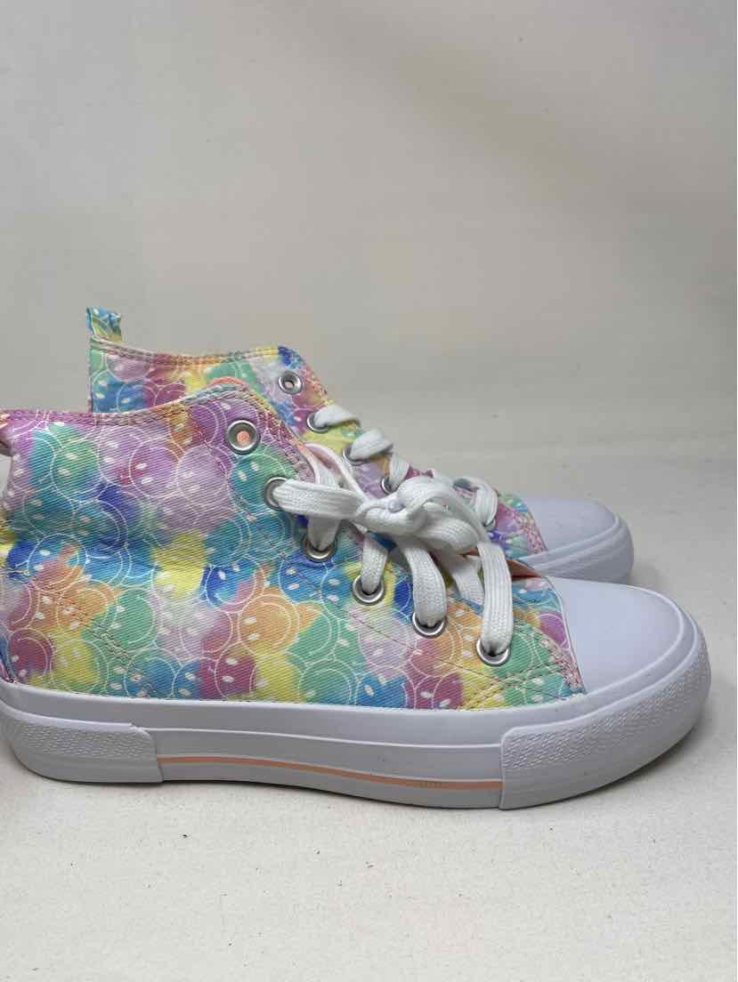 Shoe Size 6 Multi-Color Sneakers