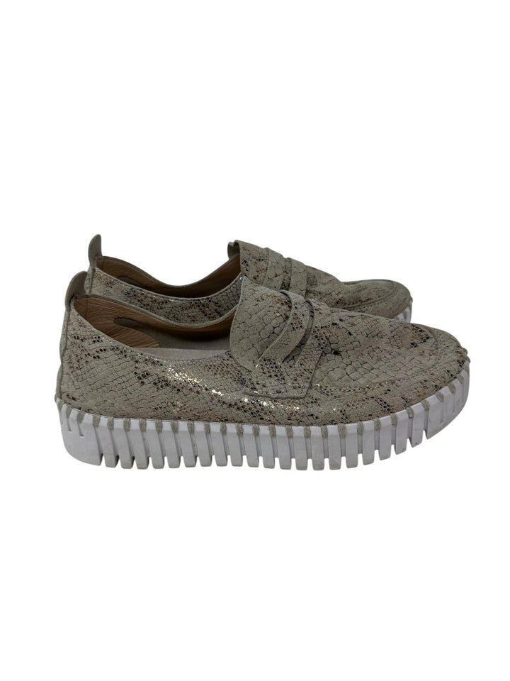 Shoe Size 38 ILSE JACOBSEN gray print Loafers