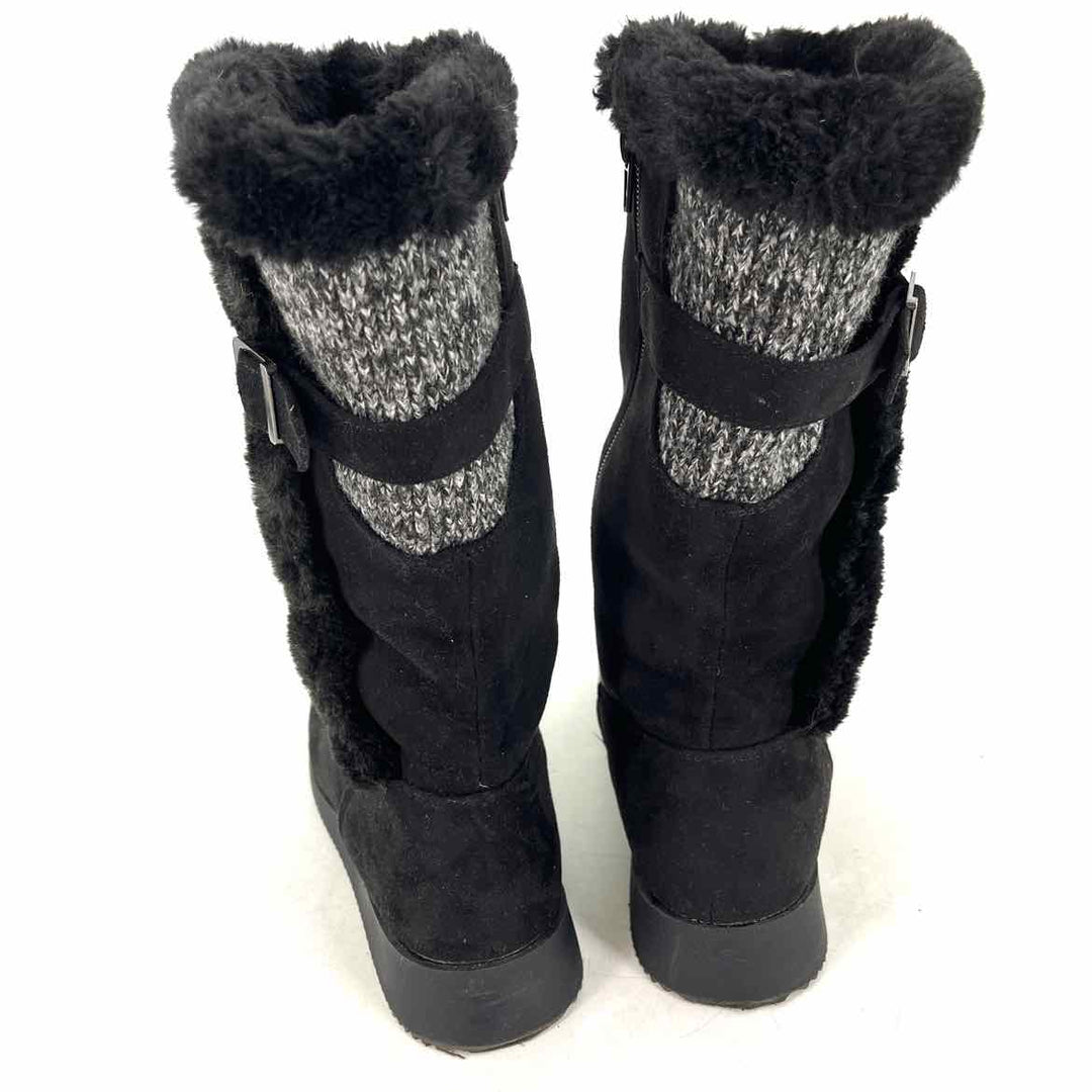 Shoe Size 8 Black Faux Leather Knit Boots