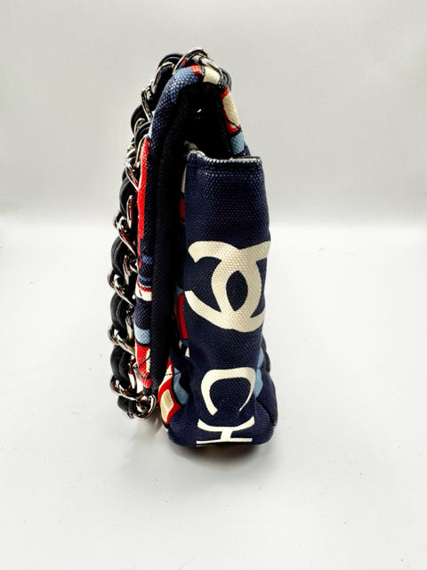 Chanel Luxury - Purse